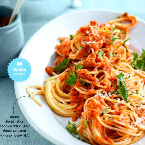 Spaghetti mit Pesto rosso