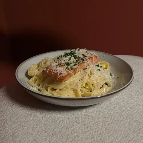 Spaghetti in Spinat-Sahnesauce mit Lax