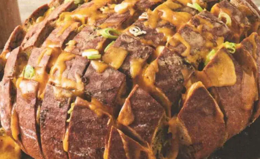 Ofenbrot mit Cheddar