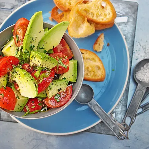 Avocado-Tomaten-Salat