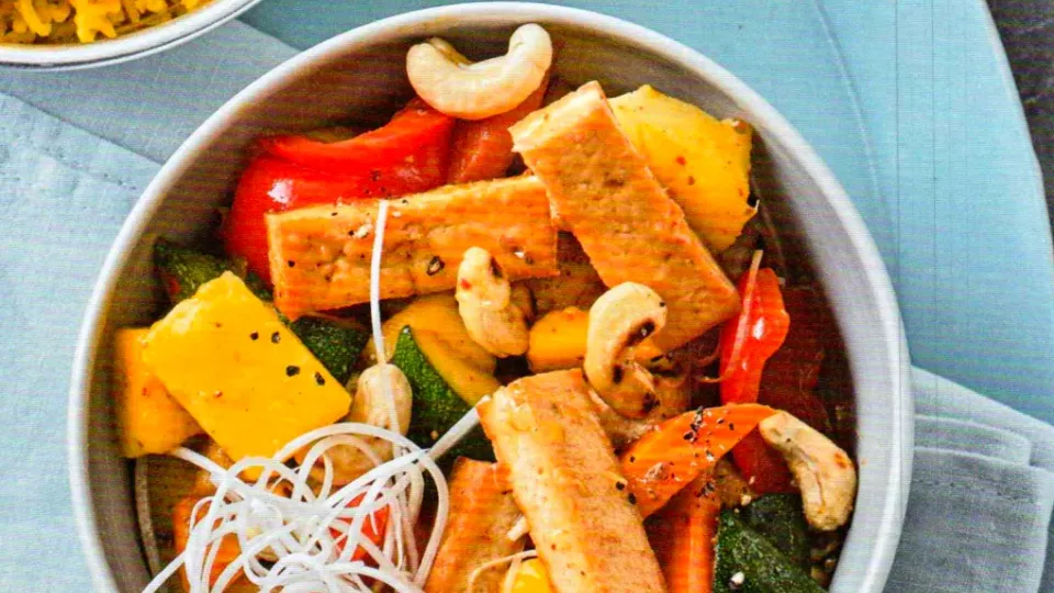 Indisches Tofu-Mango-Curry